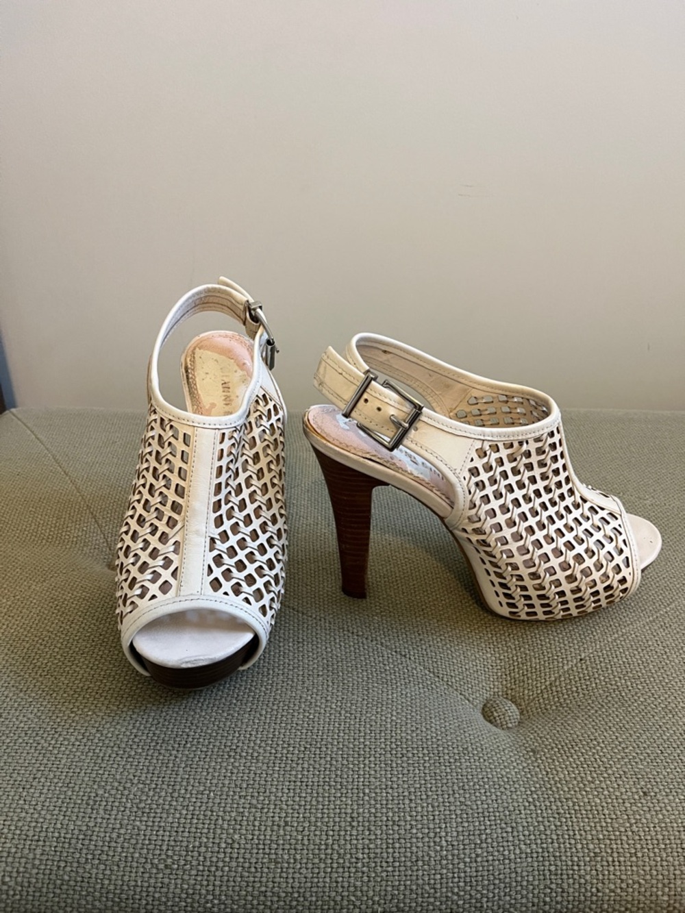 Gianni Bini White Cutout Peep-Toe Slingback Heels